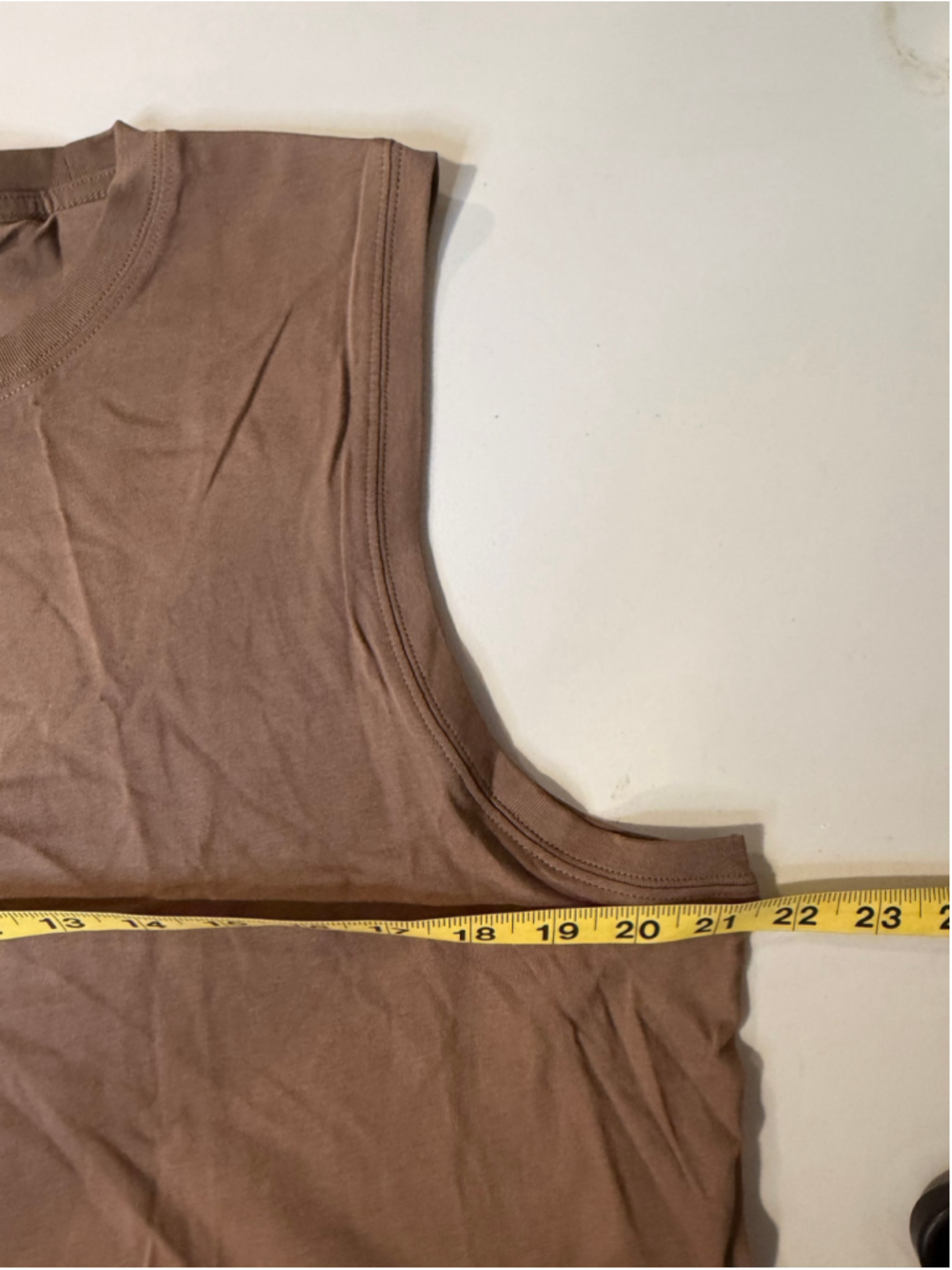 Women's Athleta Muscle Tee Tank Top Brown Size XL - Picture 4 of 5